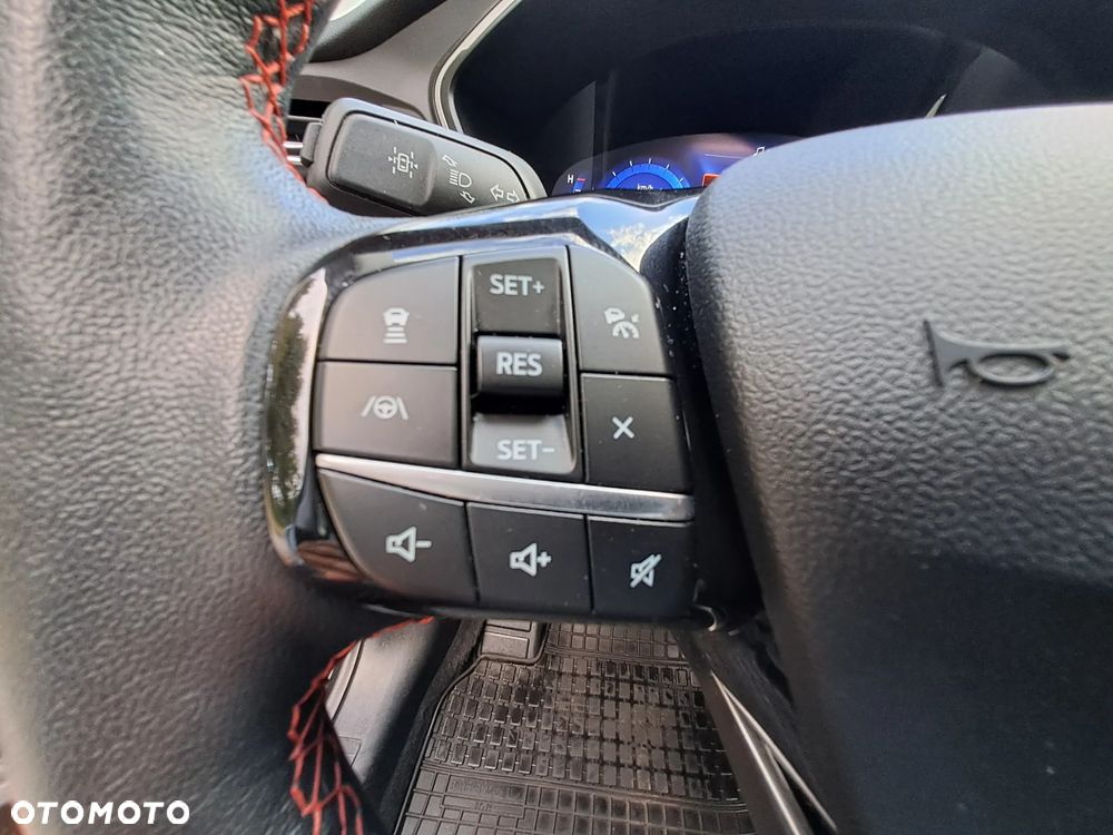 Ford Escape - 11