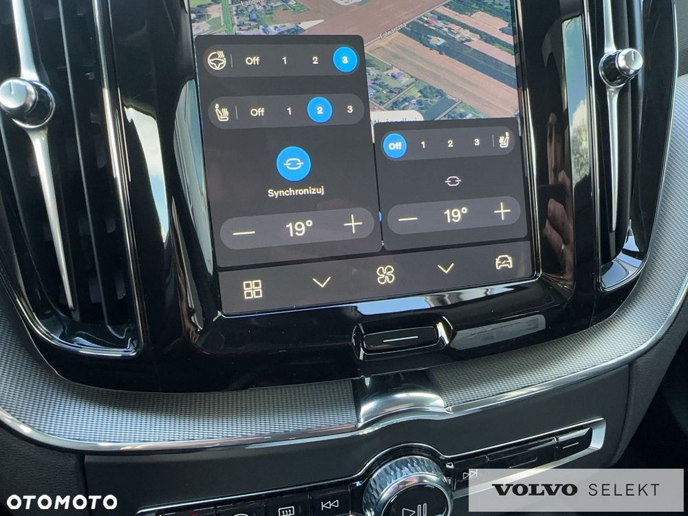 Volvo XC 60 - 30