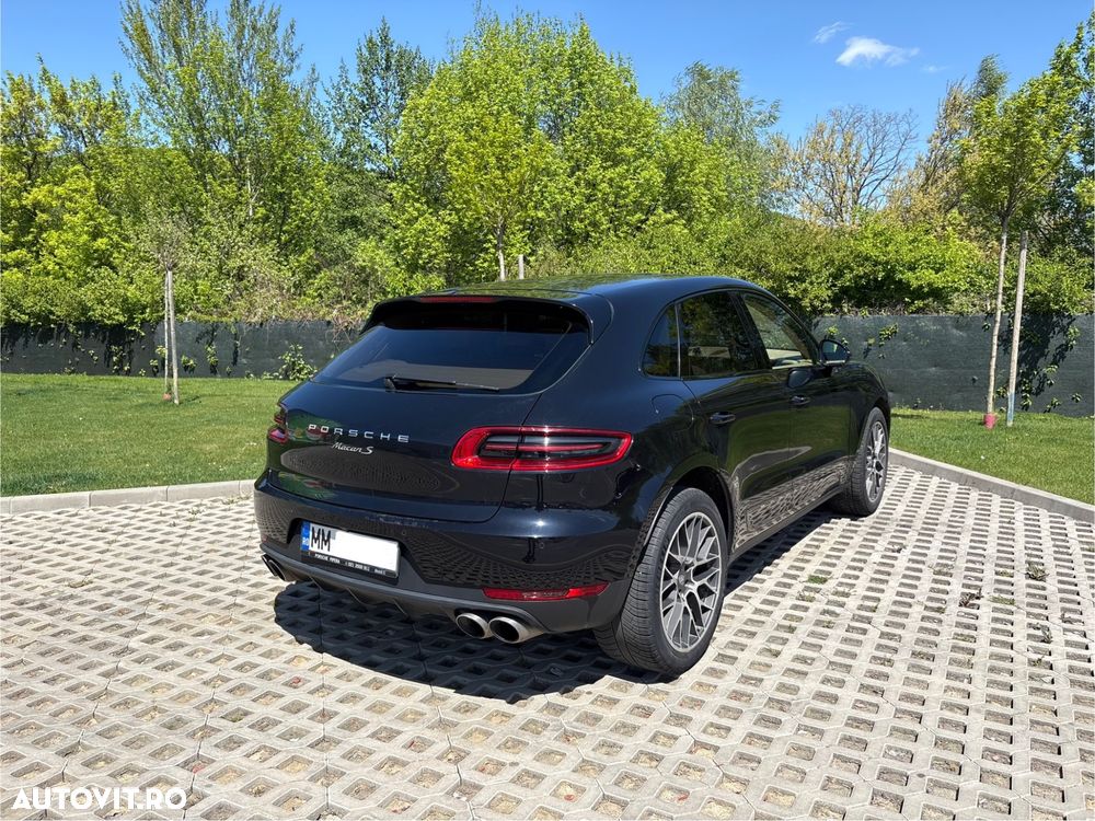 Porsche Macan - 3