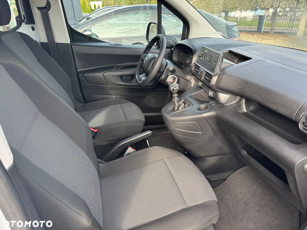 Toyota Proace City Verso Long 1.5 D-4D Family - 11