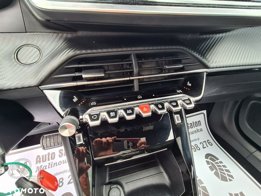 Peugeot 2008 PureTech 130 GT S&S EAT8 - 17