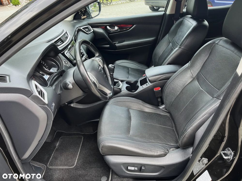 Nissan Qashqai 1.6 DIG-T TEKNA+ - 10
