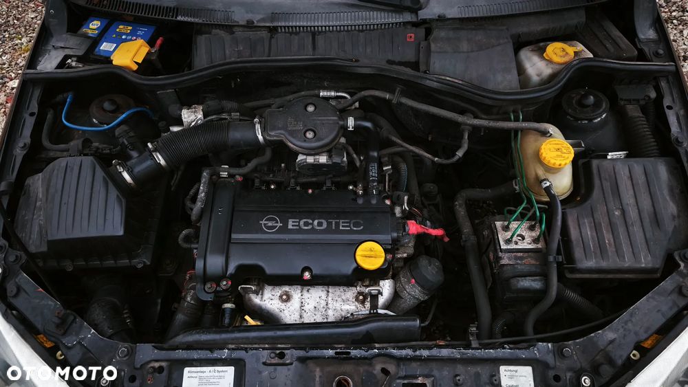 Opel Corsa 1.2 16V - 31