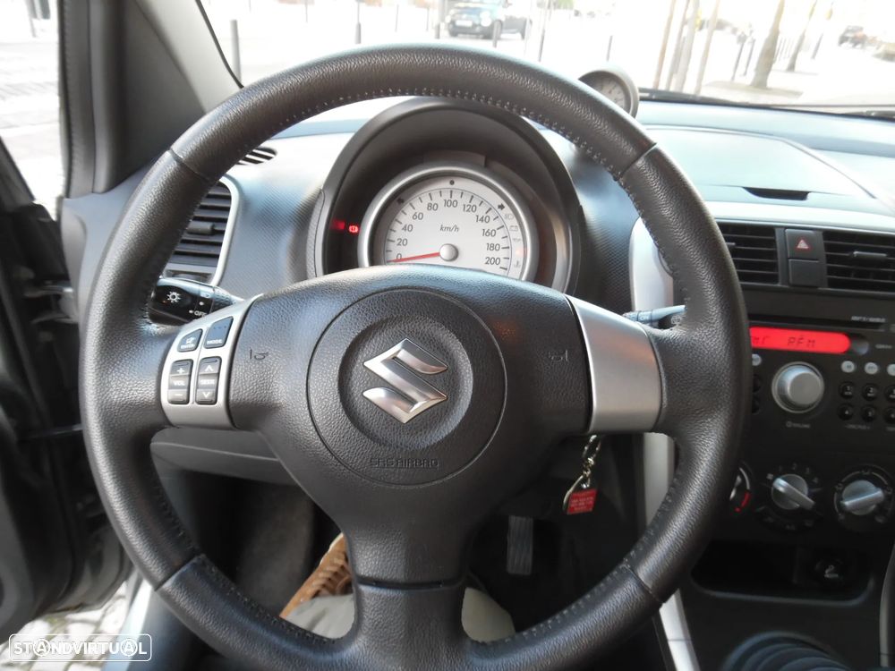 Suzuki Splash 1.0 GLS - 14