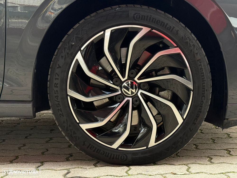 VW Golf Variant 2.0 TDi Sportline - 5