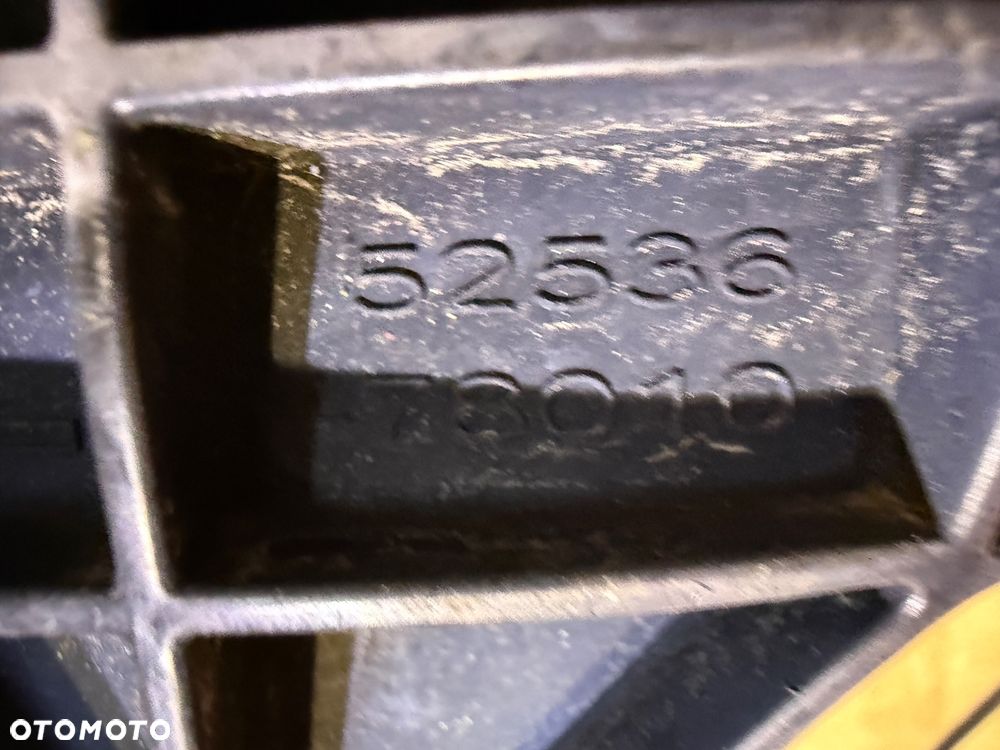 Ślizg zderzaka lewy przód Lexus NX300h 14-17r. Nr. 52536-78010. - 2