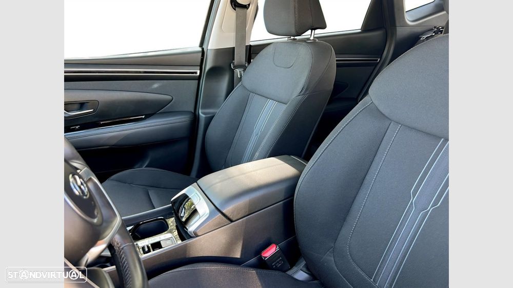 Hyundai Tucson 1.6 CRDi Premium DCT - 13