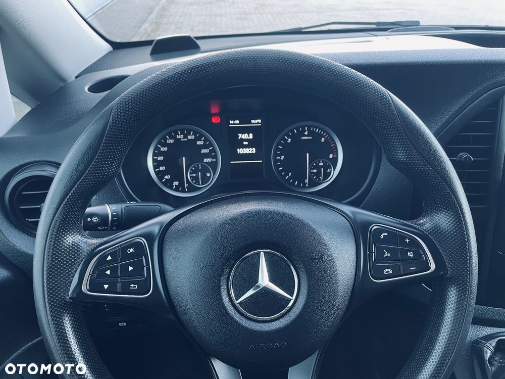 Mercedes-Benz Vito - 20
