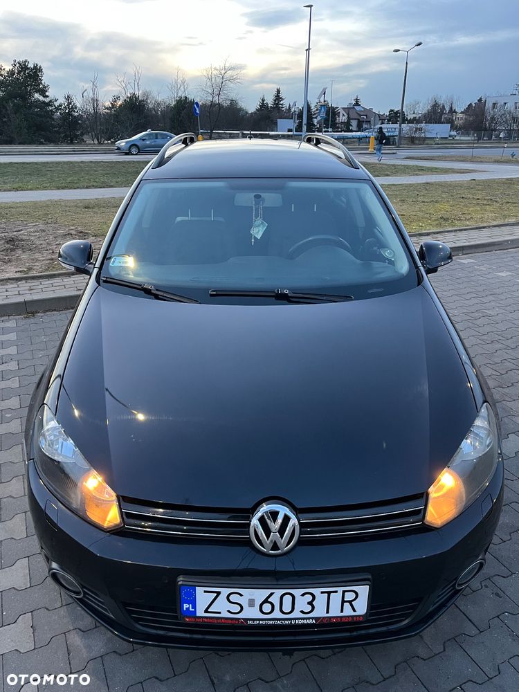 Volkswagen Golf VI 2.0 TDI Comfortline DSG - 11