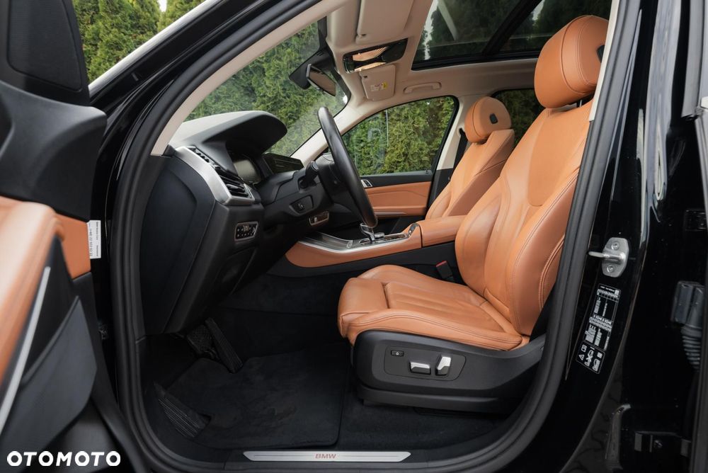 BMW X5 xDrive40i - 13