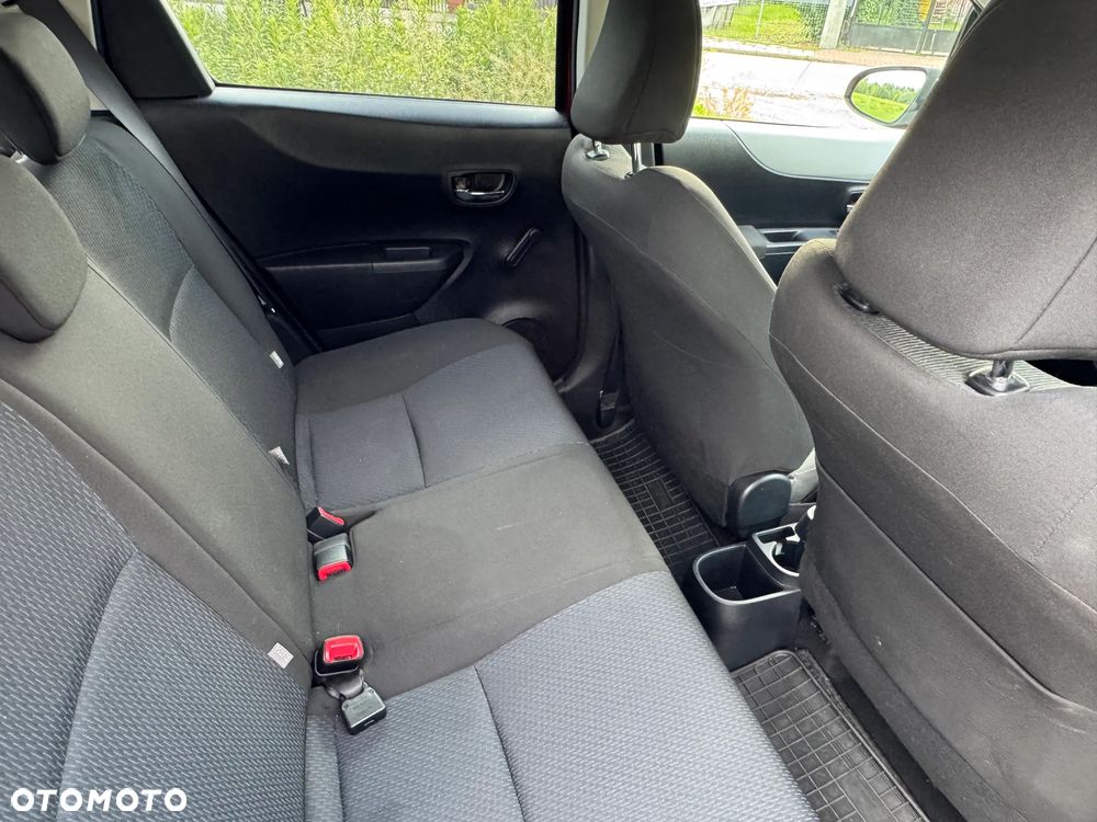 Toyota Yaris 1.5 VVT-i Selection - 22