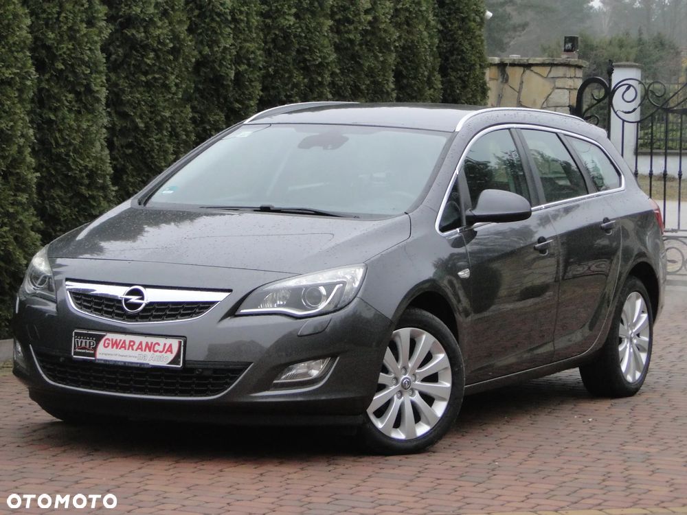 Opel Astra IV 1.4 T Cosmo