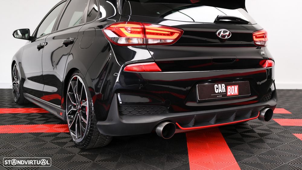 Hyundai i30 N 2.0 T-GDi Performance Pack - 25
