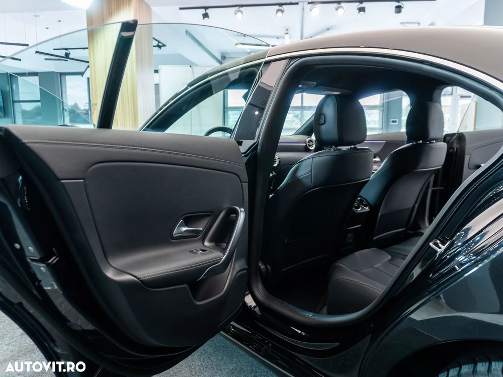 Mercedes-Benz CLA 250 e 8G-DCT Progressive - 17