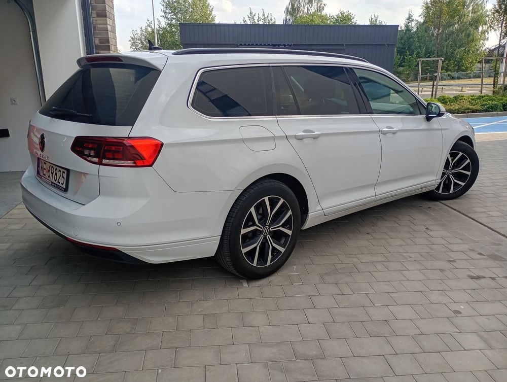 Volkswagen Passat 1.5 TSI EVO Business - 5