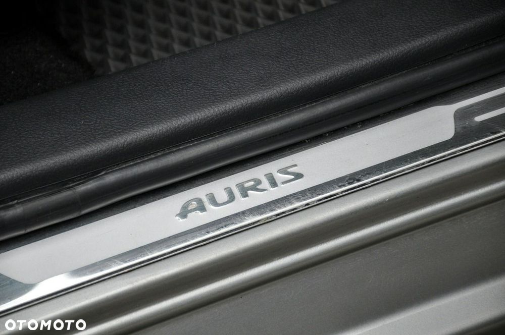 Toyota Auris - 23