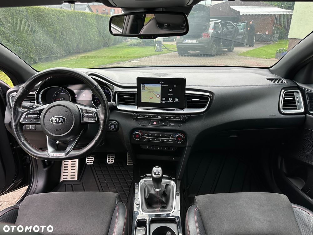 Kia ProCeed 1.6 T-GDI GT - 19