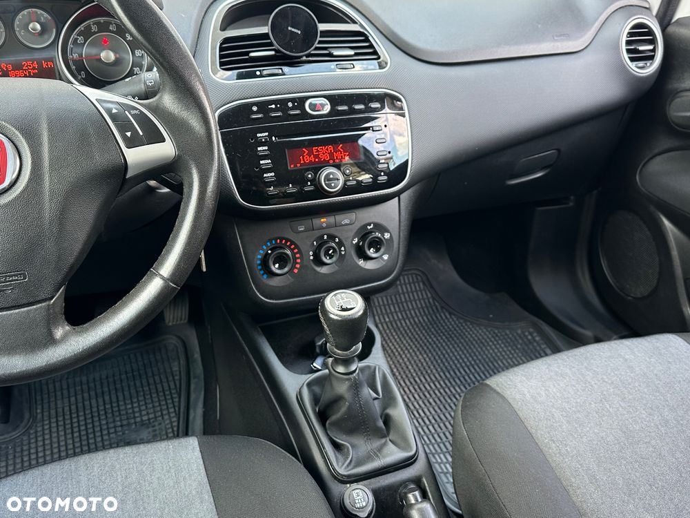 Fiat Punto 2012 - 7