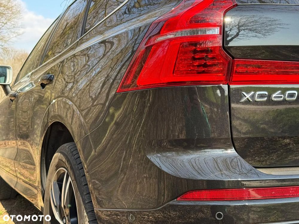 Volvo XC 60 D4 R-Design - 10