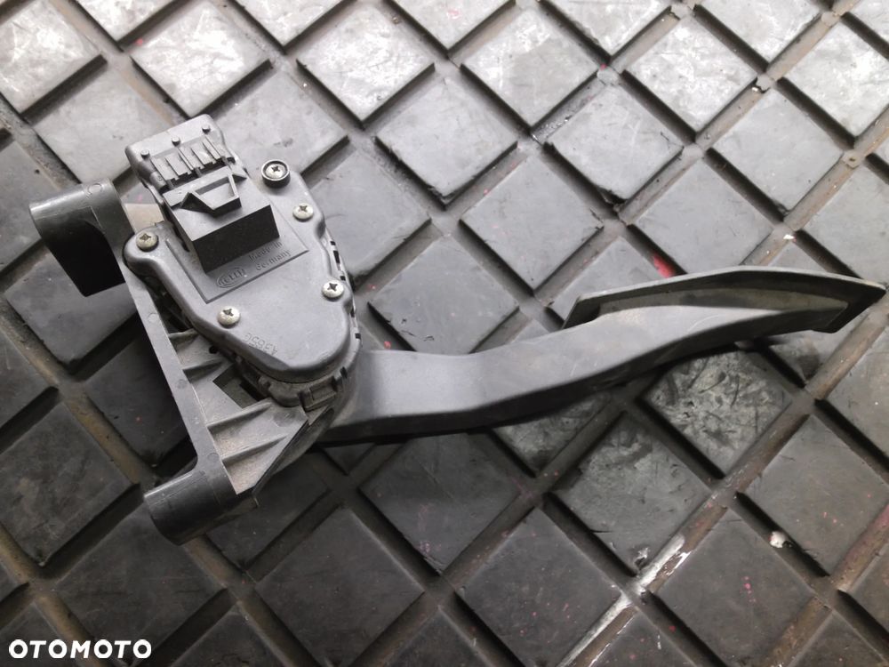 PEDAŁ GAZU OPEL ASTRA H WERSJA EUROPEJSKA - 1