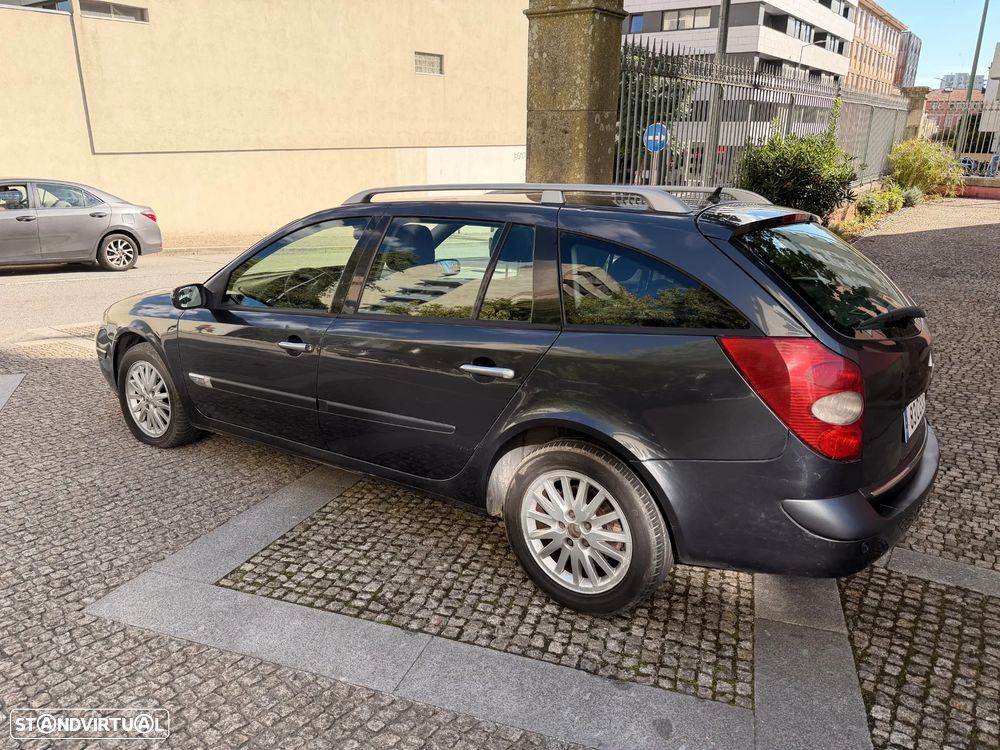 Renault Laguna Break 1.9 dCi Dynamique Luxe - 3