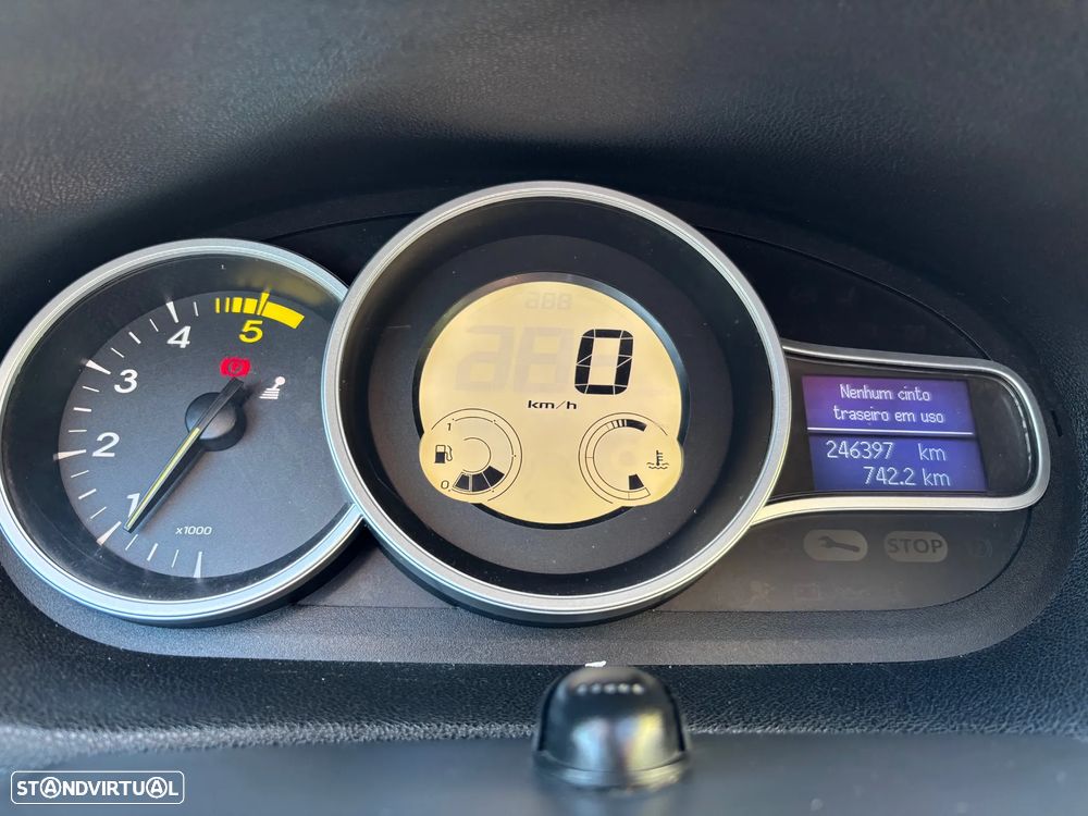 Renault Mégane 1.5 dCi Confort - 16