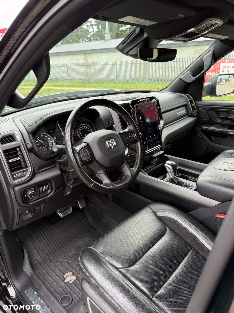 Dodge RAM 5.7 4x4 - 11