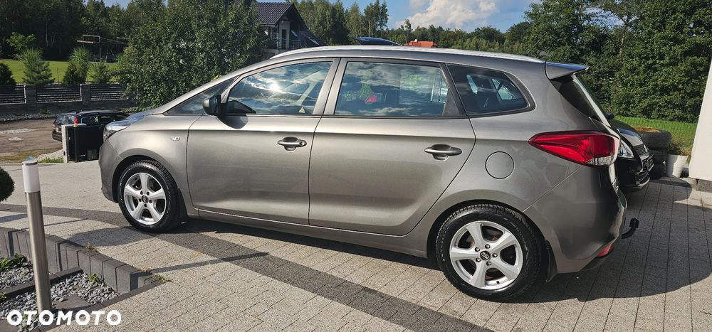 Kia Carens 1.6 GDI L 7os EU6 - 37