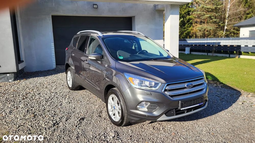 Ford Kuga 2.0 TDCi FWD Titanium - 8