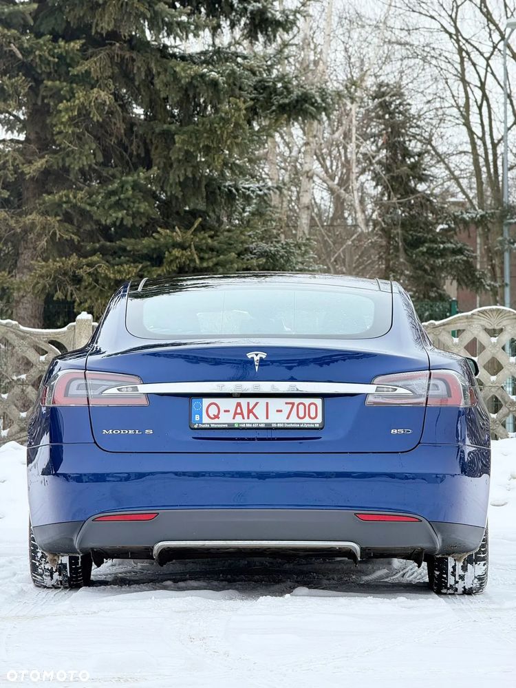 Tesla Model S Long Range Plus - 4