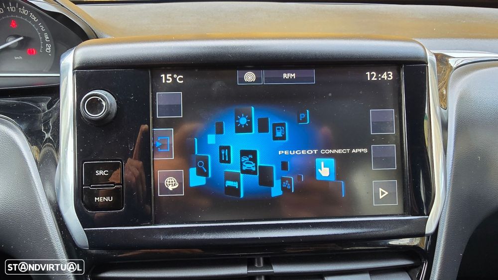 Peugeot 208 1.2 PureTech Style - 26