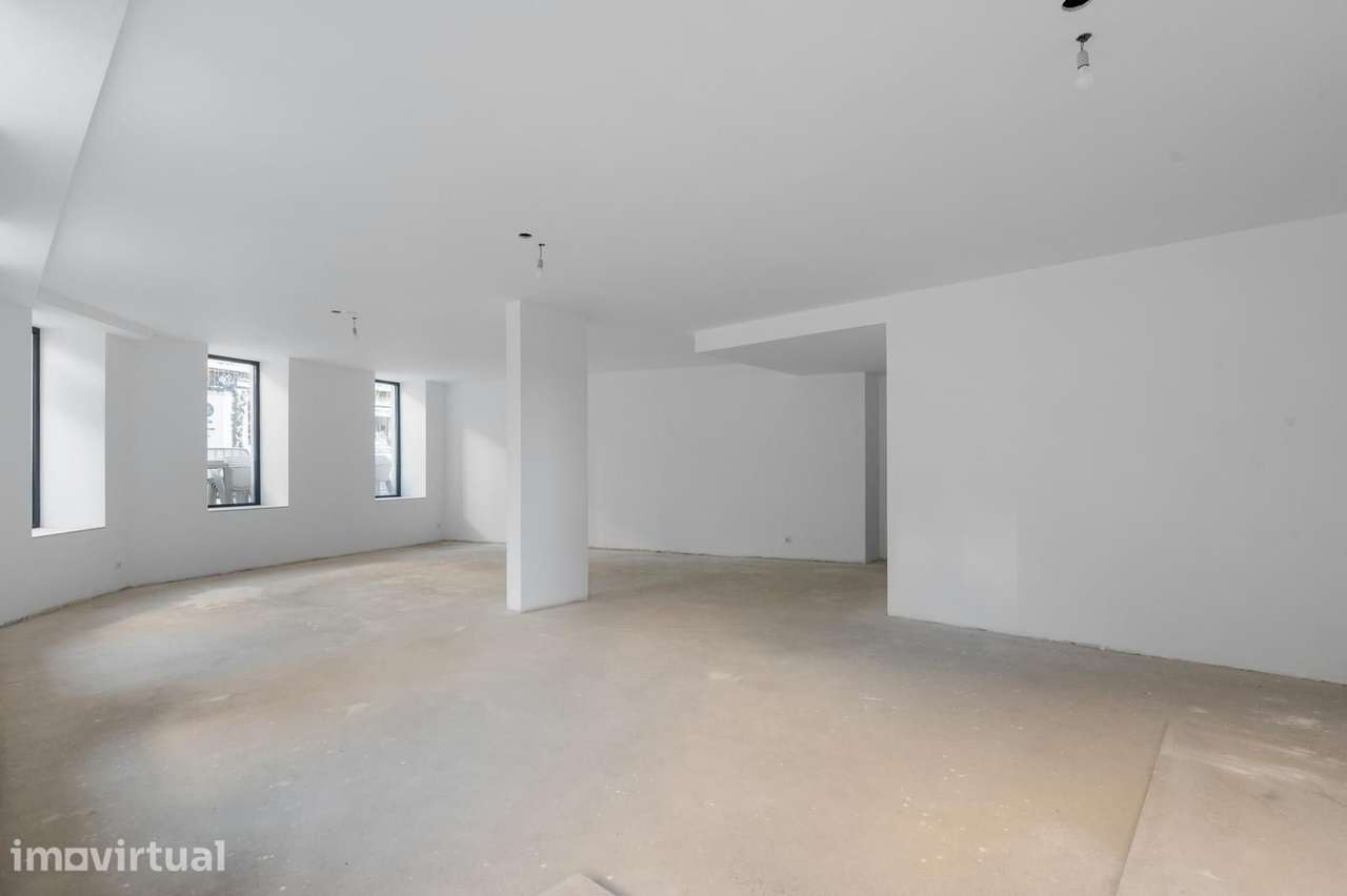 Loja 116 m2, Centro Histórico de Oeiras, Oeiras - Grande imagem: 2/32