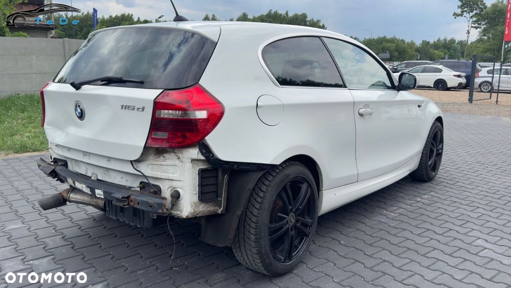 BMW Seria 1 118d DPF Edition Sport - 18
