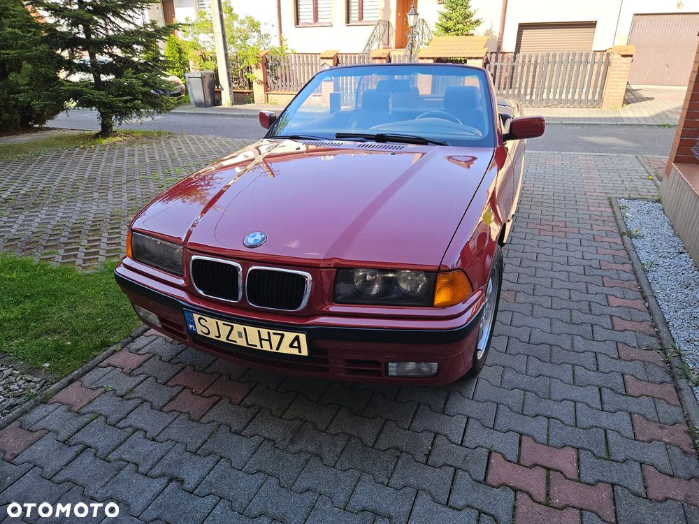 BMW Seria 3 318i - 3