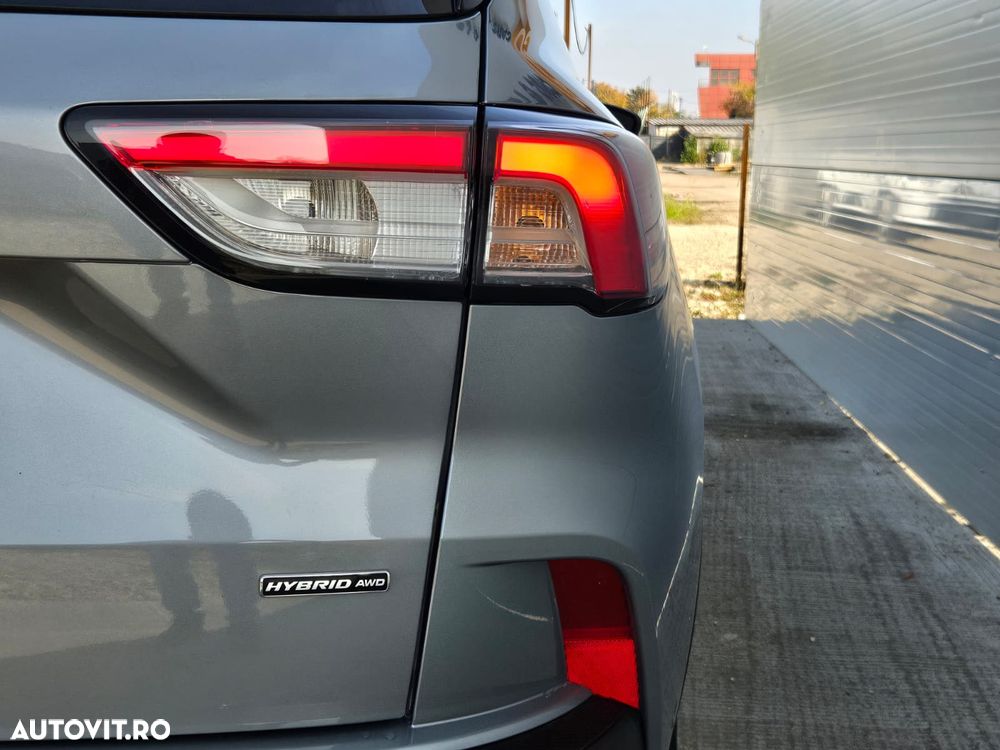 Ford Kuga 2.5 Duratec FHEV AWD Titanium - 29