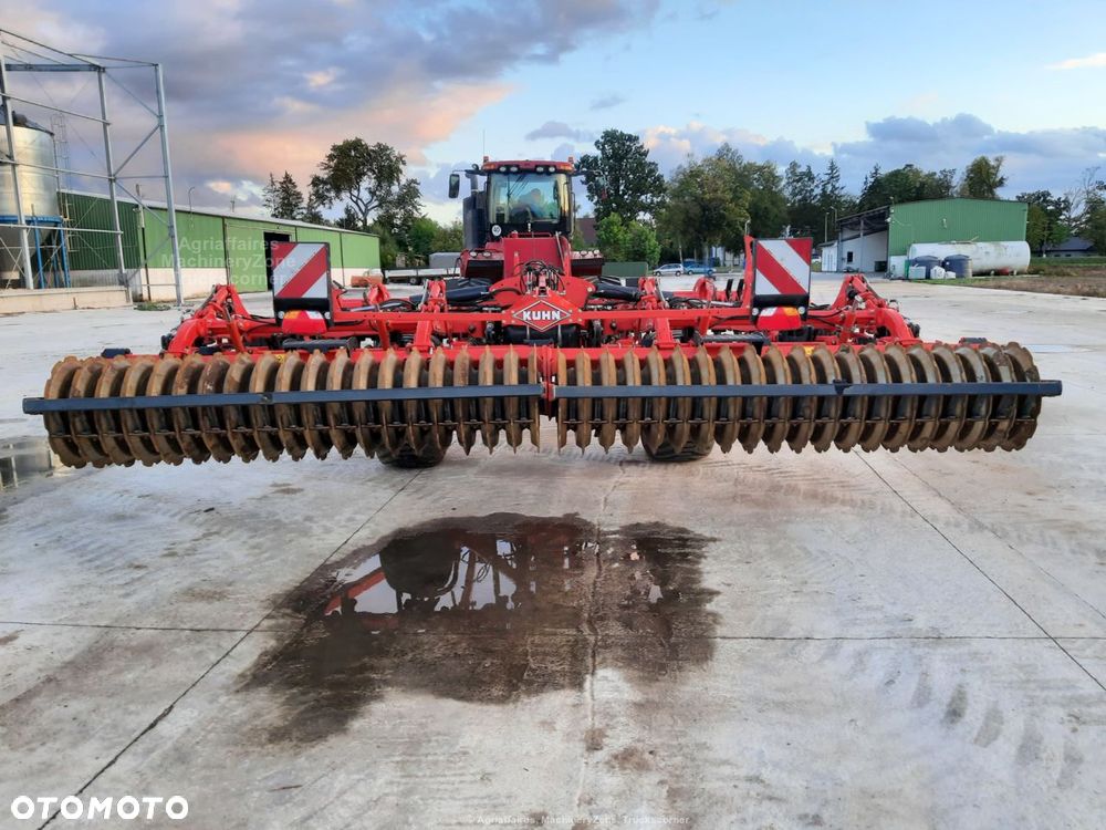 Kuhn Performer 6000 - 3