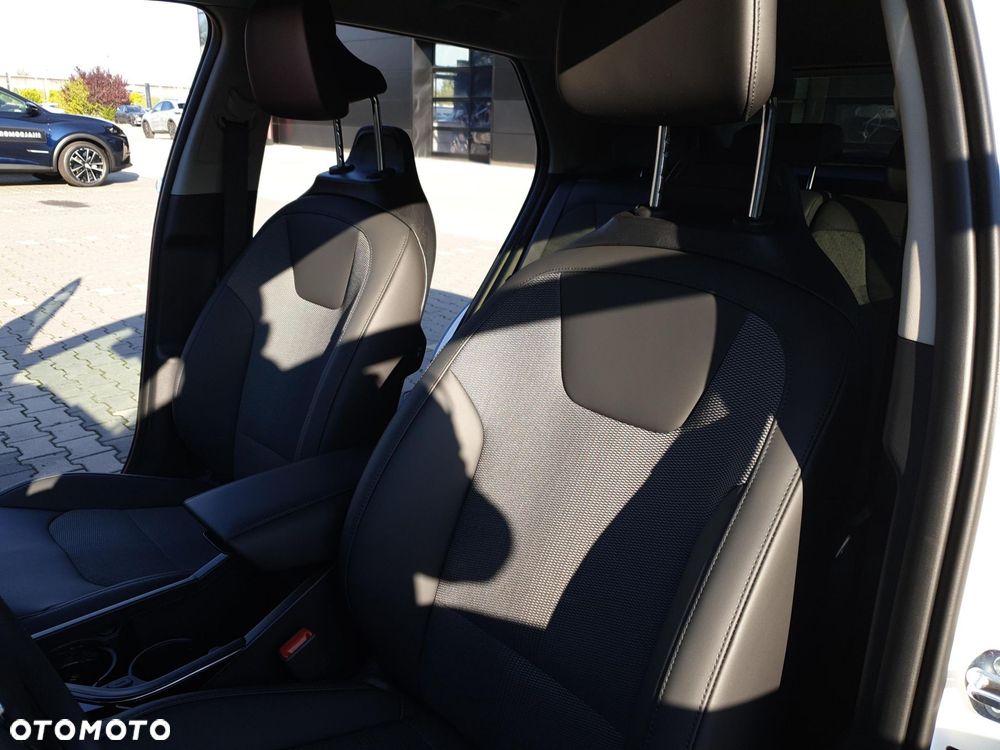 Kia Niro 1.6 GDI Hybrid L - 11