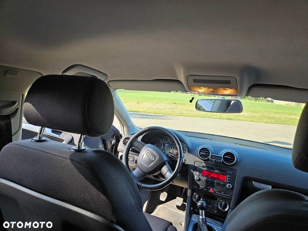 Audi A3 Sportback - 6