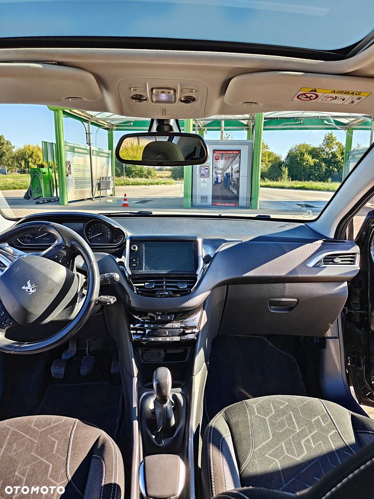 Peugeot 2008 - 4