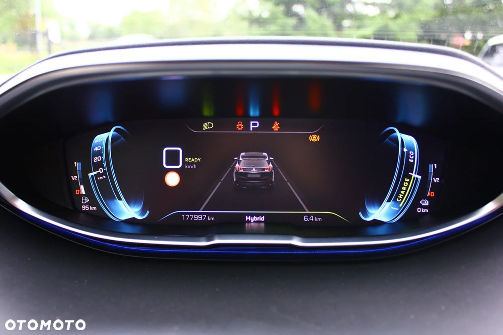 Peugeot 3008 225 e-EAT8 Allure - 31