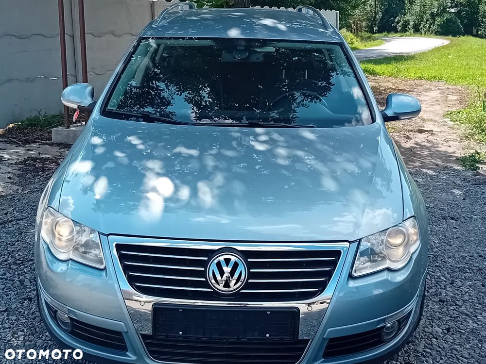 Volkswagen Passat 1.8 TSI Exclusive - 3