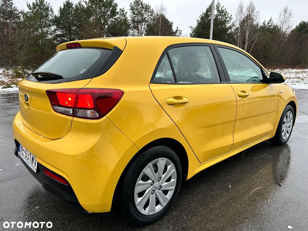 Skoda Fabia 1.0 Ambition - 9