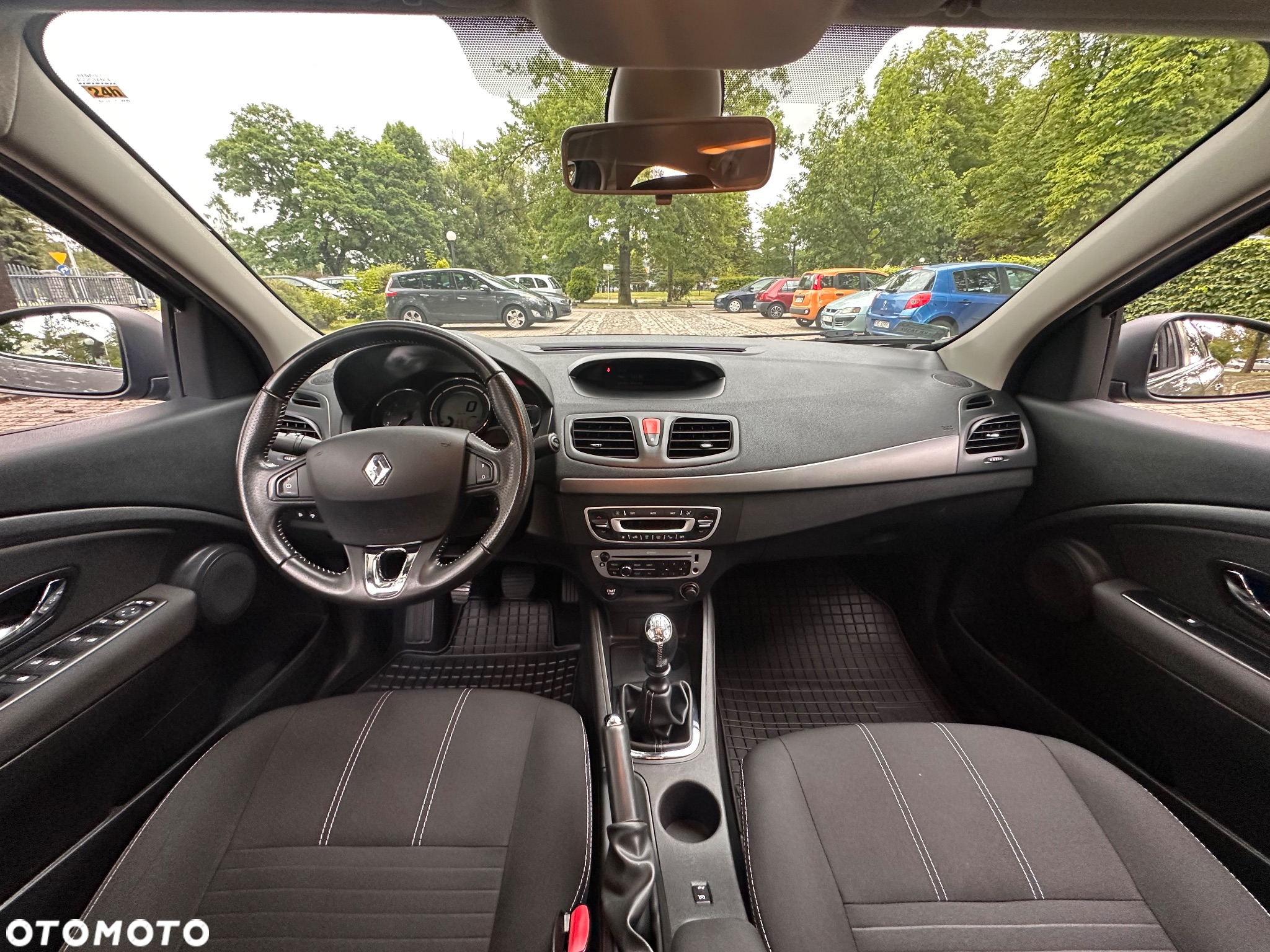 Renault Fluence 1.5 dCi Life - 16