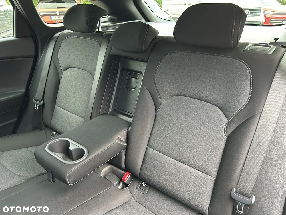Hyundai i30 1.5 T-GDI 48V Comfort DCT - 18