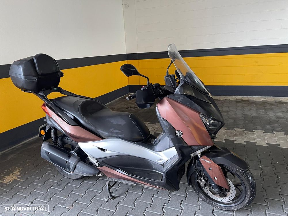 Yamaha X-Max 300 ABS e TCS - 6