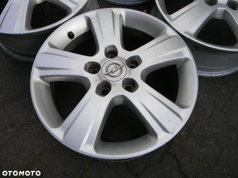 felgi alu komplet 16" OPEL MERIVA ZAFIRA ASTRA CORSA COMBO VECTRA 5x110 - 3