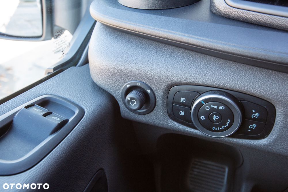 Ford Transit L2H2 *ŚREDNI* - 15