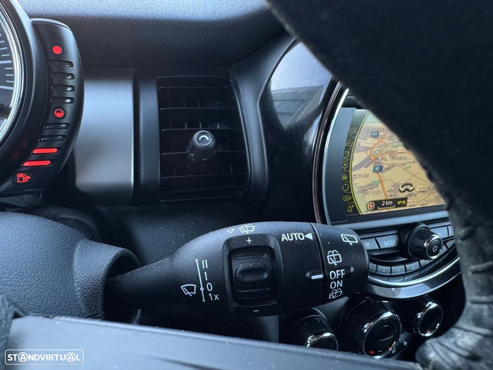 MINI 3 Portas Cooper D - 10