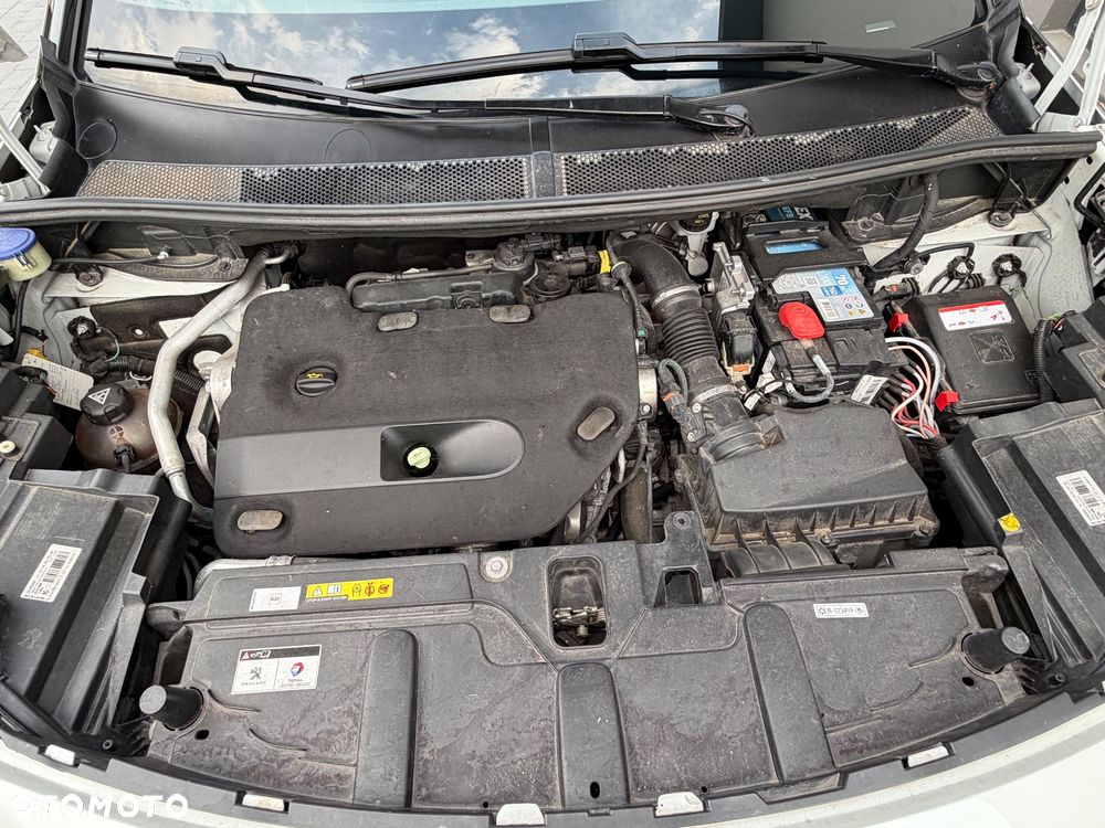 Peugeot 3008 BlueHDi 180 Stop & Start EAT6 GT - 17