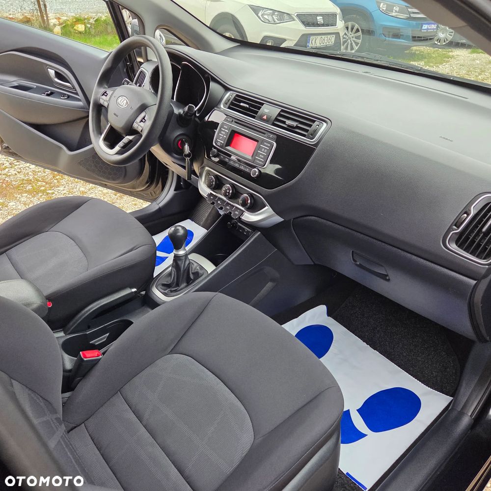 Kia Rio 1.2 Edition 7 - 16
